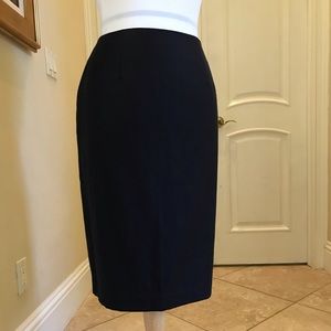 NWOT Linda Allard black career skirt